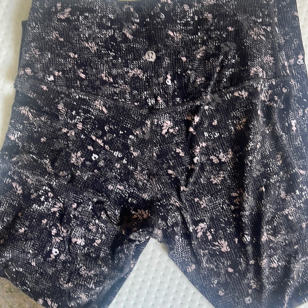 LULU LEMON size 8 align 7/8 leggings